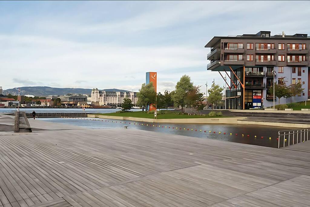 Oceanfront Apartment - Oslo Central - Private Patio Εξωτερικό φωτογραφία